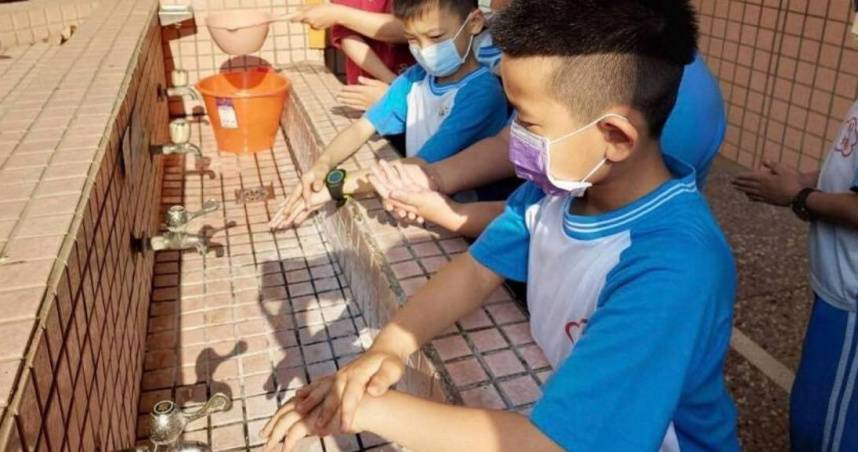 流感持續升溫「8成皆校園群聚」 新增8死!皆有慢性病史
