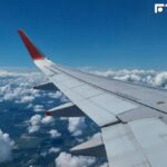 飛機座位怎麼挑？常客反推靠窗位「買票必選走道」　網點頭：長途就知道原因了