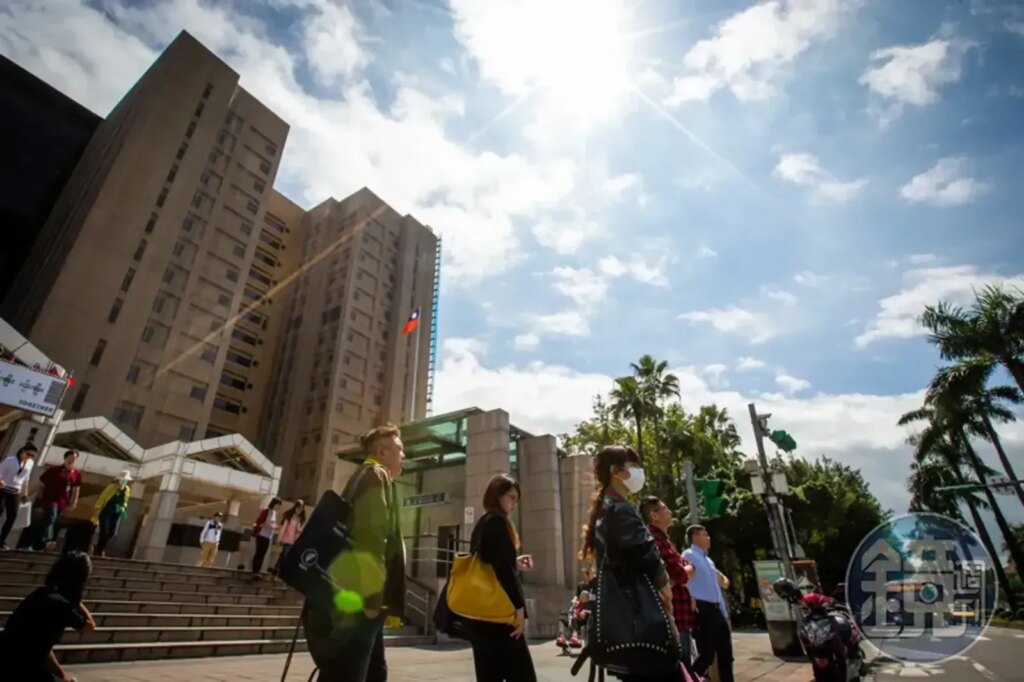注意防曬！熱浪來襲　12縣市亮高溫燈號「防熱傷害」