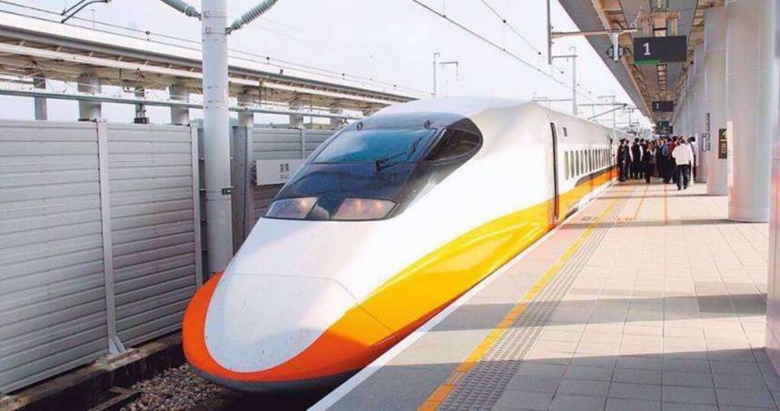 高鐵台鐵乘客數失衡？他曝對號座1慘況崩潰：連商務艙都被偷站