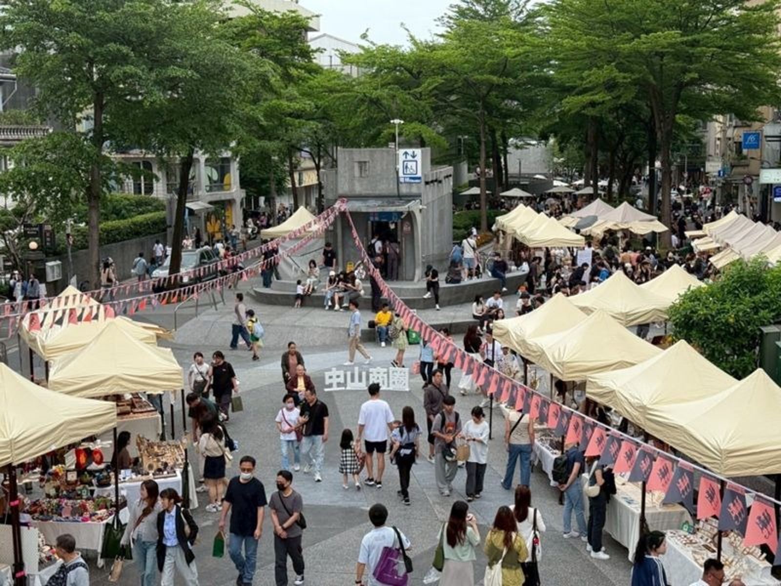 逛迪化街、赤峰街注意！北市8月起擴大禁菸區　最高罰1萬元