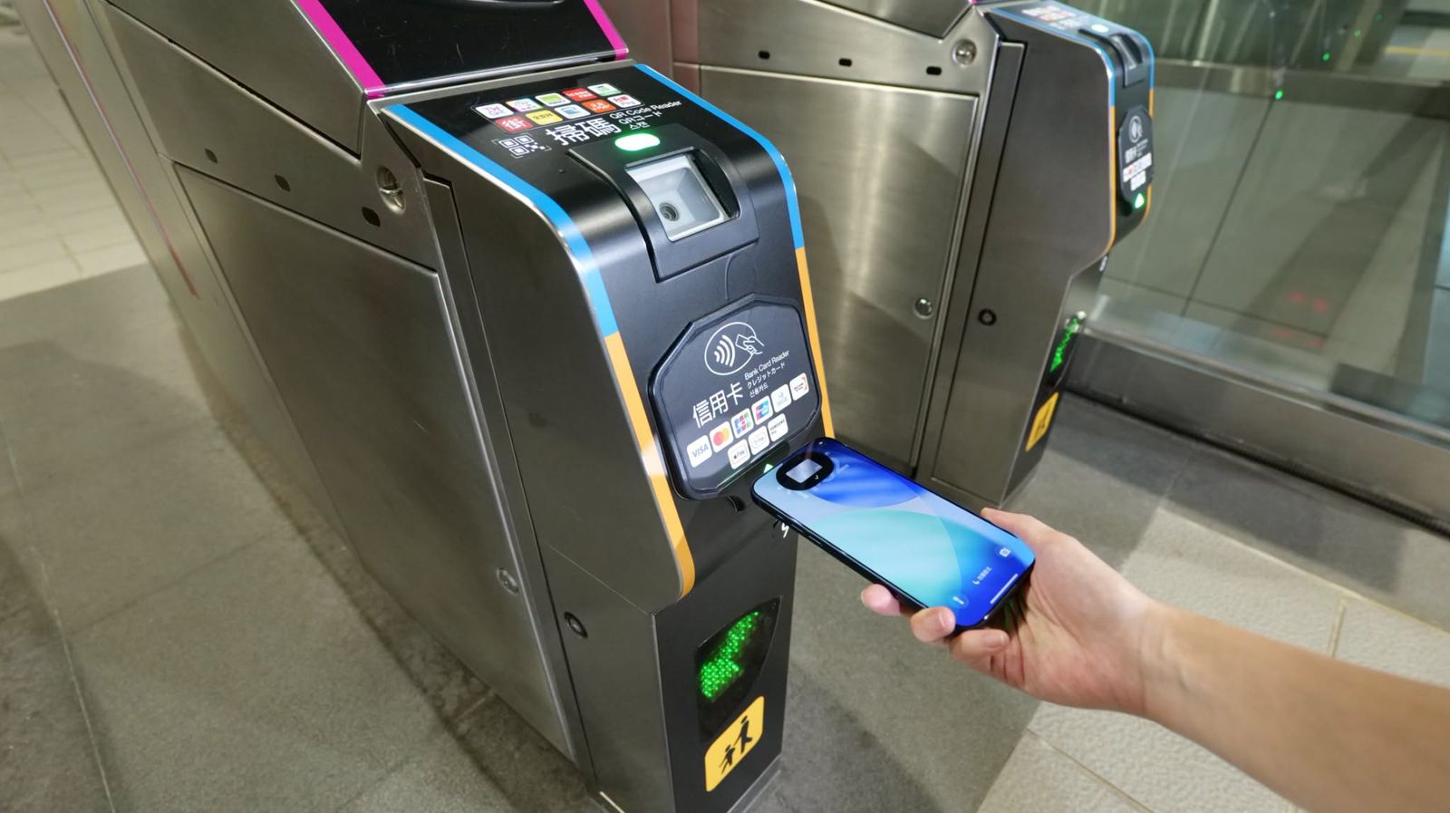北捷Apple Pay啟用!1200月票、公車轉乘優惠不適用 網酸:噱頭罷了