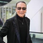 謝賢死因曝光！「遵循遺願不設靈堂」　謝霆鋒緊急返港送別