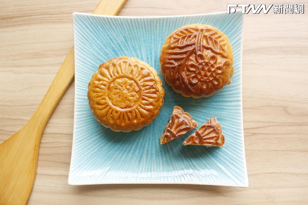 月餅熱量一次看！營養師點名「這款」吃1顆就超標　爬429層樓才消耗