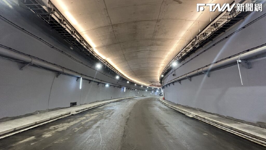 「南港新隧道」車程能減少15分鐘？官方曝最快下半年通車　網憂：換地方塞
