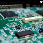 PCB火力全開「這6檔」攜手噴出!它創72.8元新天價爆3.4萬大量 欣興漲9%、南電漲8%緊追