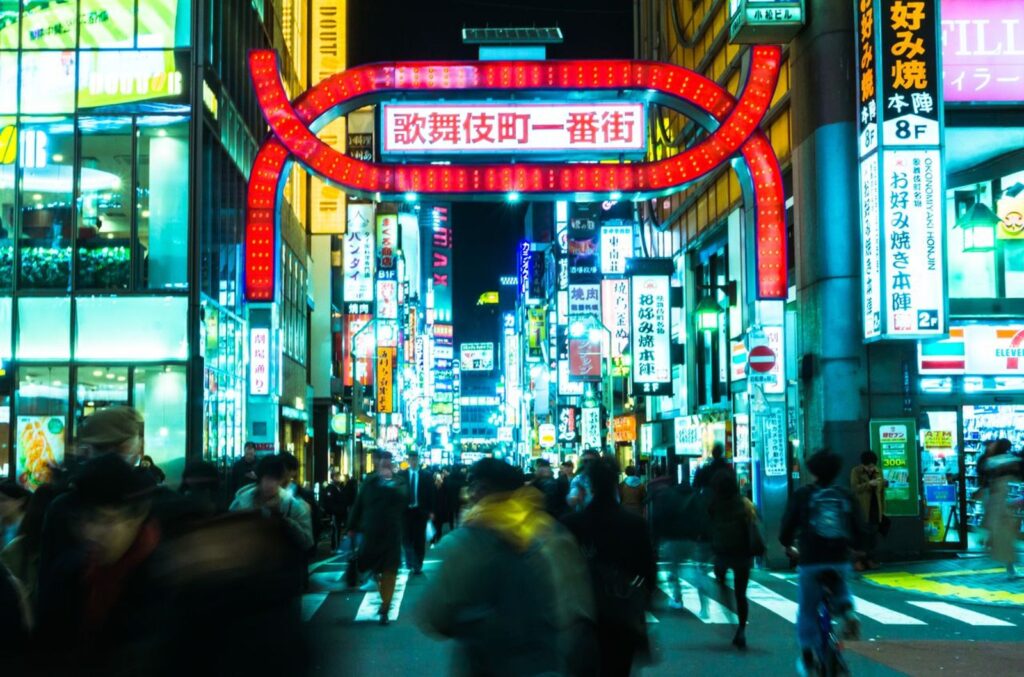 東京街頭怪象！　旅日作家揭「交換包包」搭訕團：會日文更要小心